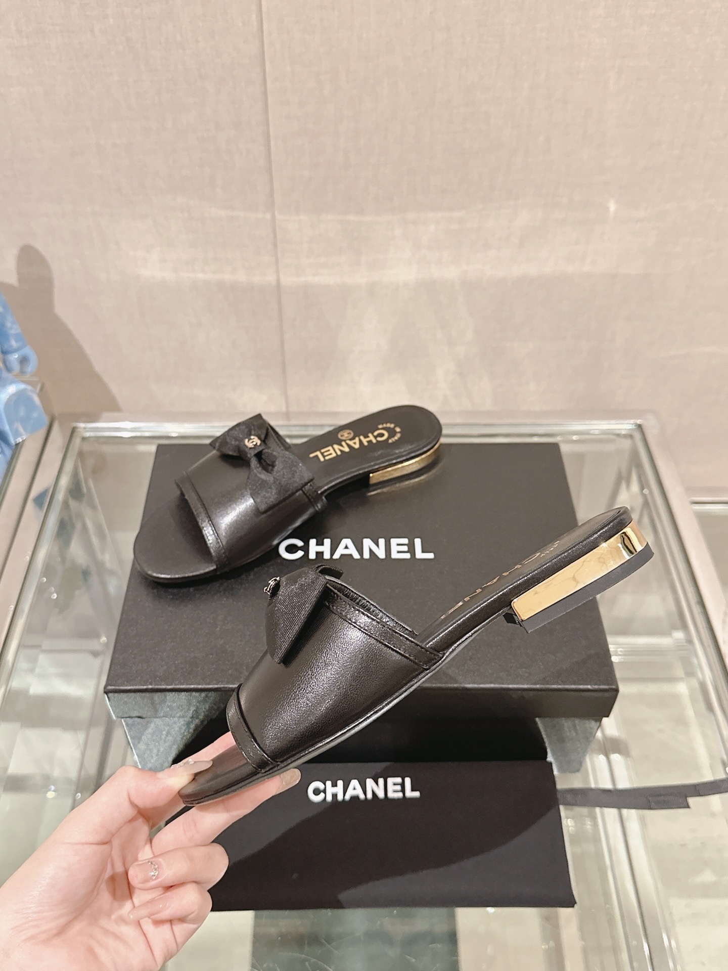 Chanel 24Ss夏季新款CHANE*小香蝴蝶结平底凉拖鞋