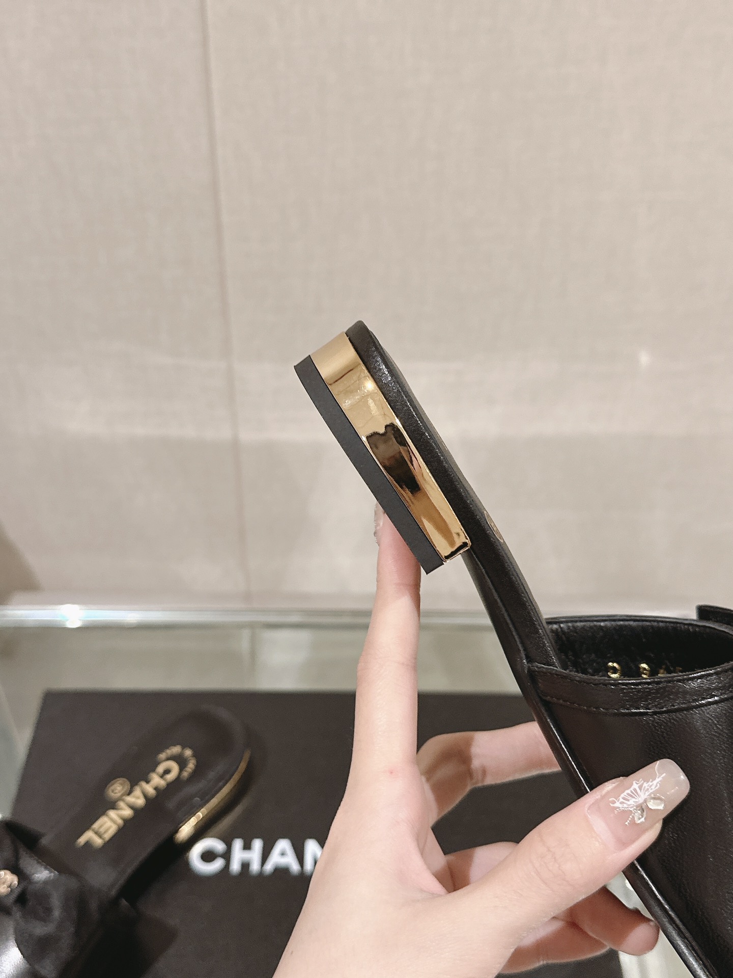 Chanel 24Ss夏季新款CHANE*小香蝴蝶结平底凉拖鞋