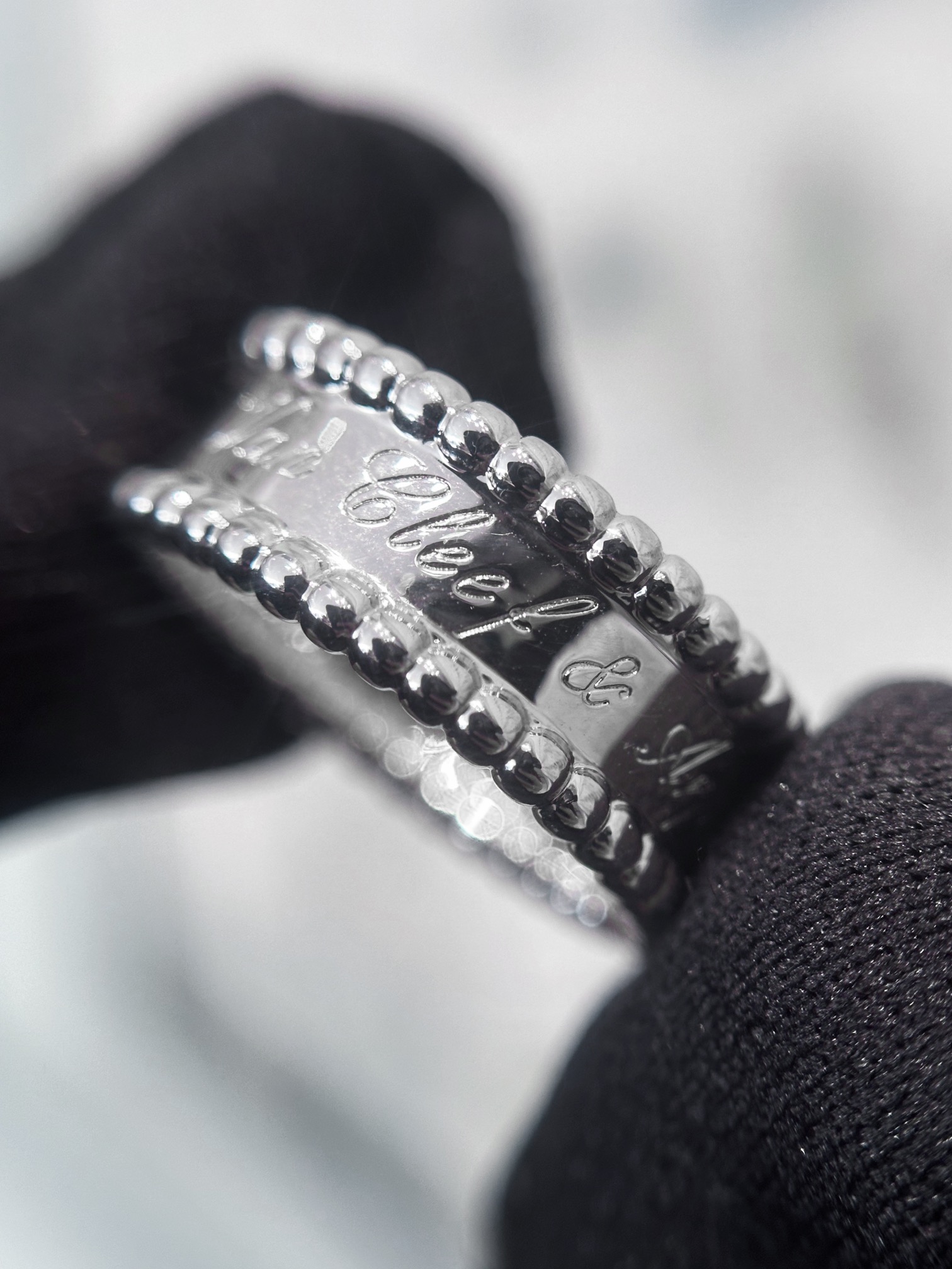 Van Cleef & Arpels vca Perlee签名戒｜不撞款