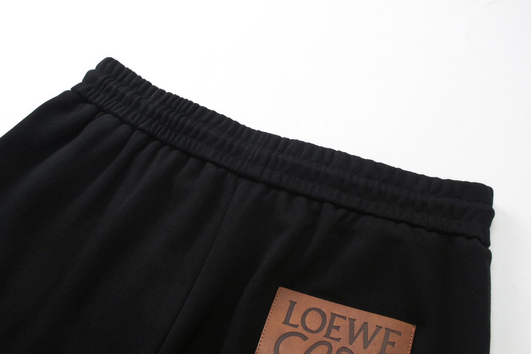 罗意威/Loewe 夏季 后幅皮袋Logo压花定制休闲短裤