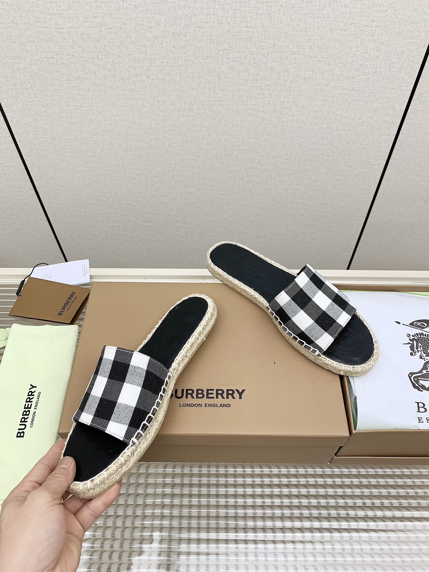 Pablo High Quality Fisherman’s Shoes: Waterproof, Comfortable, Original Design (Female 35-41, Male 39-45) - 图片 3