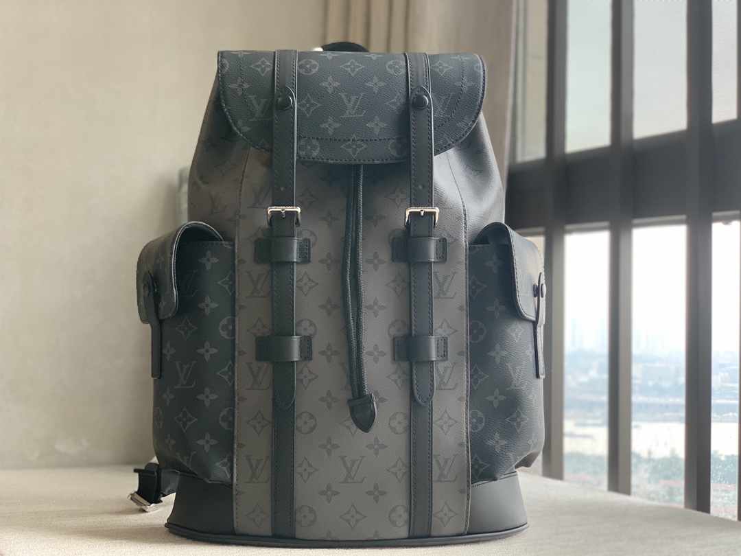 Louis Vuitton LV CHRISTOPHER medium backpack
