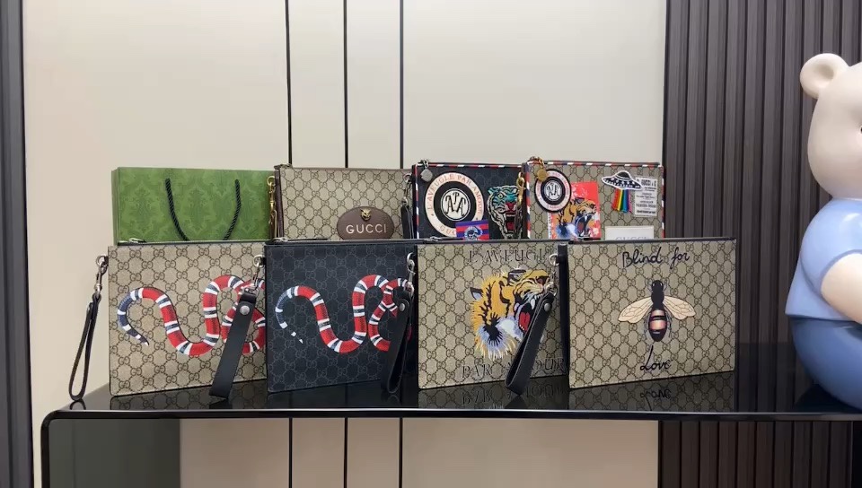 Gucci The popular GGOphidia series handbag patterns are all available! 30.5cm