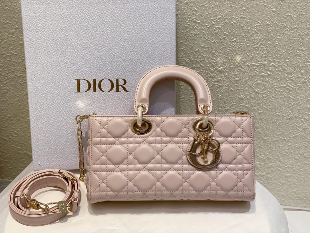 Dior Bolsos de mano Oro Rosa Piel de oveja Lady Cadena