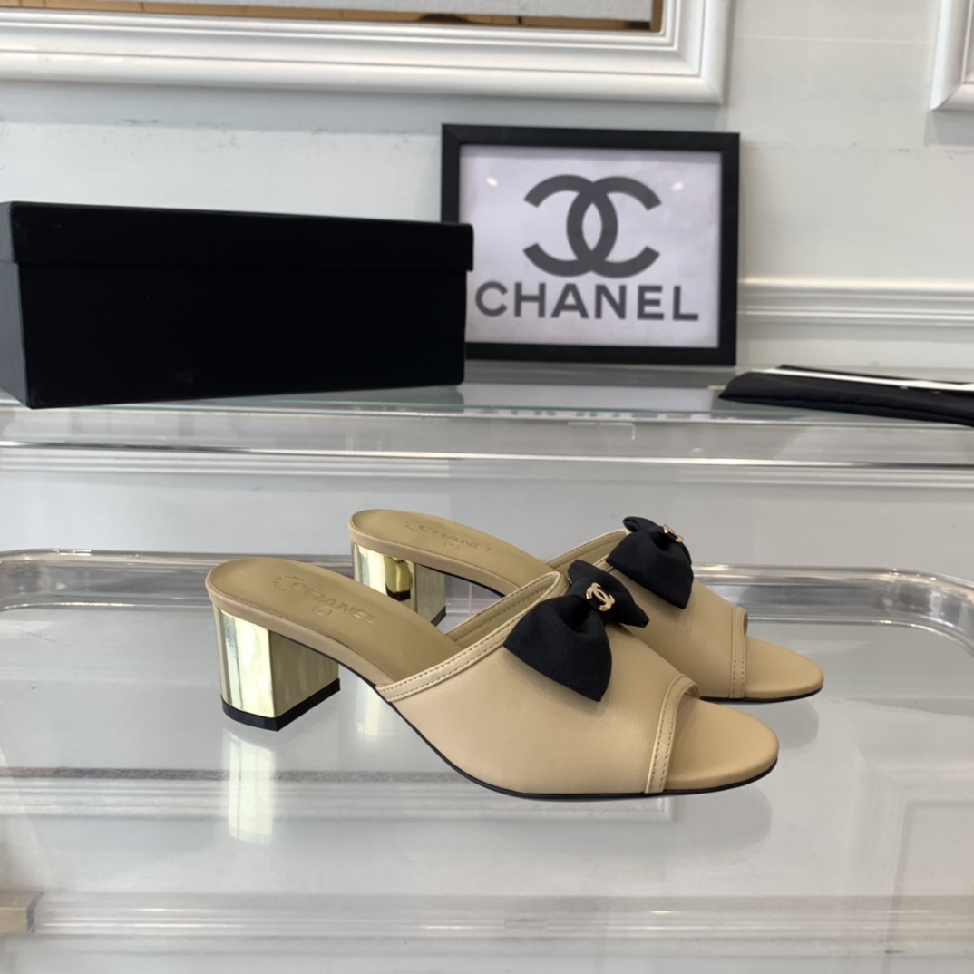 Chanel Chanel新款蝴蝶结拖鞋 夏天