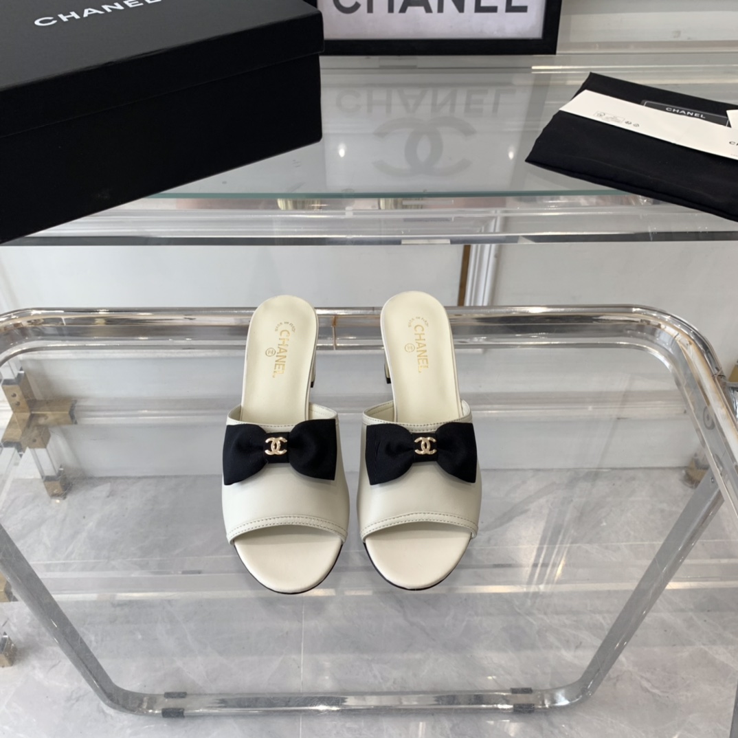 Chanel Chanel新款蝴蝶结拖鞋 夏天