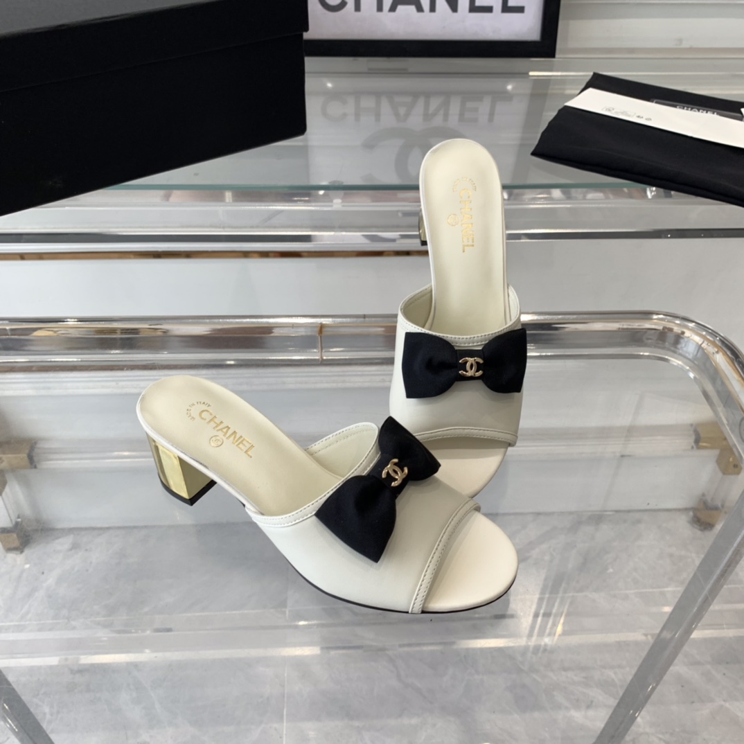 Chanel Chanel新款蝴蝶结拖鞋 夏天