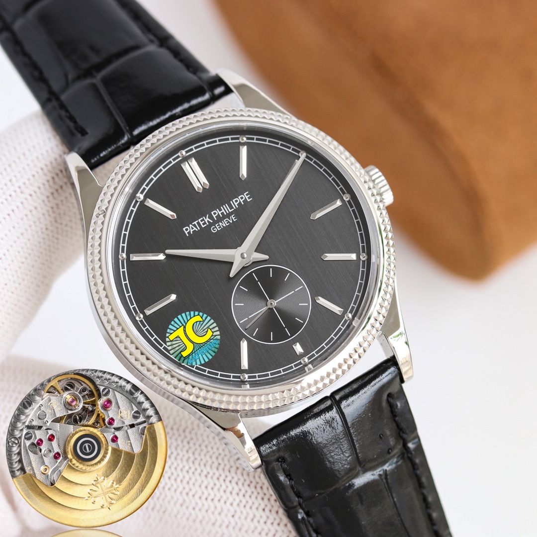 NO:152293,[TW Factory] The new Patek Philippe-Classic Watch Series-6119 watch debuts. It perfectly restores the unique texture and simple style of the king in the watch!  [Details are upgraded as follows] 1. The watch is 39mm in size, the size data perfectly matches the authentic product, and is light to wear, restoring the authentic experience. 2. The glass uses a pot-cover dome glass that is consistent with the original, and is specially coated with a double anti-stun and impermeable coating. 3. The edges of the dial logo and pointer are all hand-touched and chamfered (it is very difficult to get through a set of craftsmanship), and then the rhodium plating process is used to ensure that the gloss and texture are no less than the original. 4. The movement uses (30-PS) power reserve for up to 42 hours 5. The strap is a classic Italian calfskin strap, exquisitely made and delicately wrapped, showing the style of a big brand, and is matched with original pin buckles. Craftsmanship, classic work, worth owning!  ,,patek philippe,cowhide19860909[TW Factory]新品百达翡丽-古典表系列——6119腕表震撼登场.完美还原表中王者的独特质感和简约格调！[细节升级如下] 1.腕表尺寸39mm,尺寸数据完美吻合正品,佩戴轻便,还原正品体验. 2.玻璃采用与原装一致的锅盖型穹顶玻璃,特镀有双层抗眩晕增透镀膜. 3.表盘标识和指针的边沿全部采用手工润饰倒角（一套工艺下来非常不易）,之后再采用镀铑工艺处理,确保光泽度和质感不亚于原装. 4.机芯采用(30- PS)动力储存长达42小时 5.表带经典意大利小牛皮表带,做工精致,包边细腻,尽显大牌风范,搭配原厂针扣.匠心之作 经典之作 值得拥有！,,patek philippe,cowhide,Watch