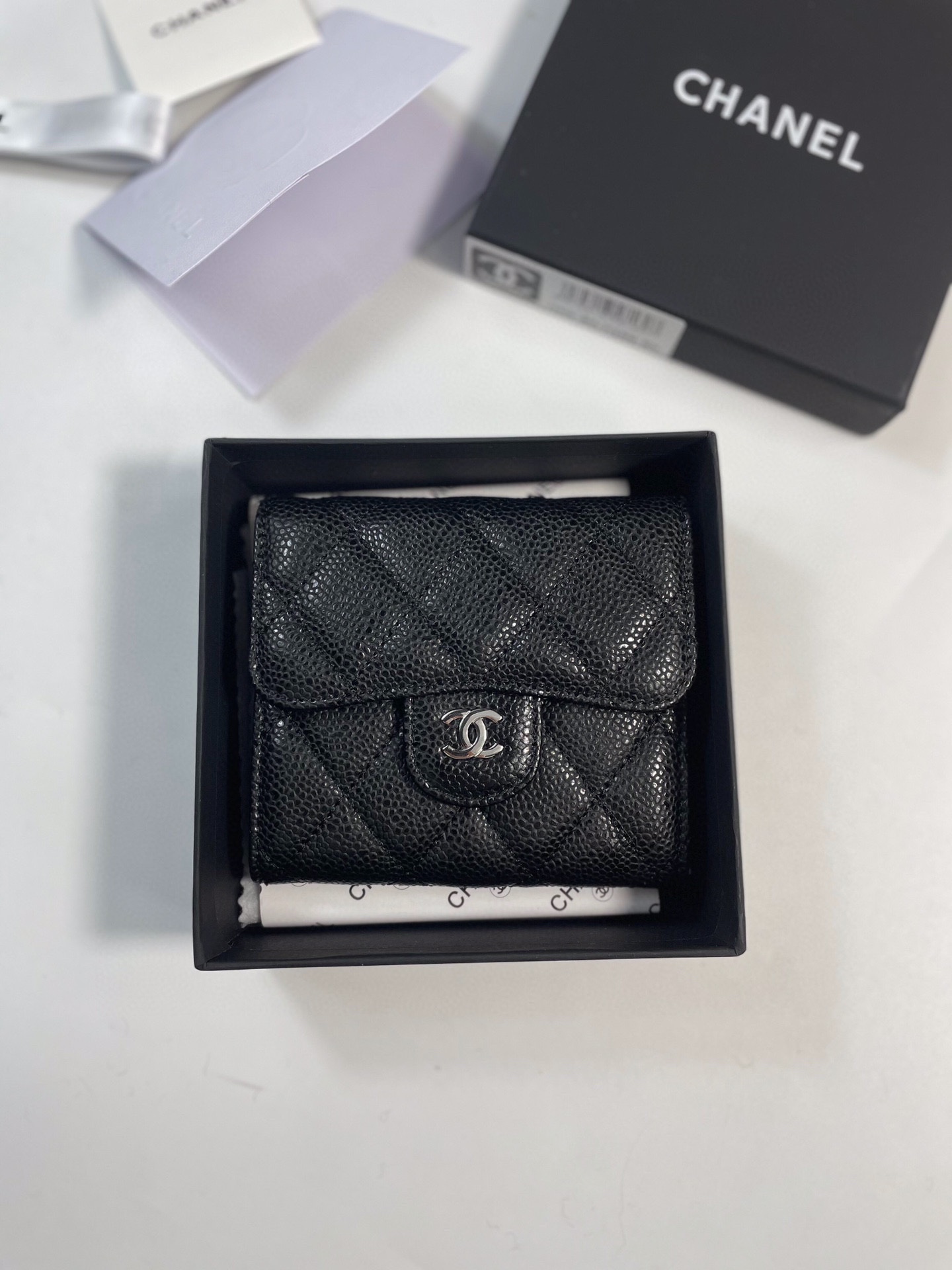 Chanel Portefeuilles Quincaillerie en or Cuir de vache