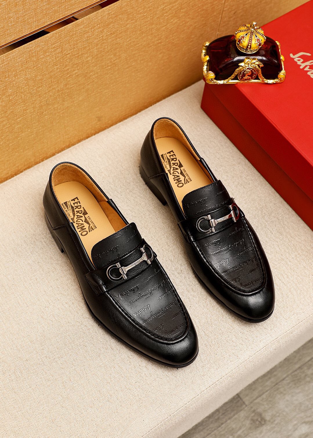 NO:270573,Product trademark Ferragamo 