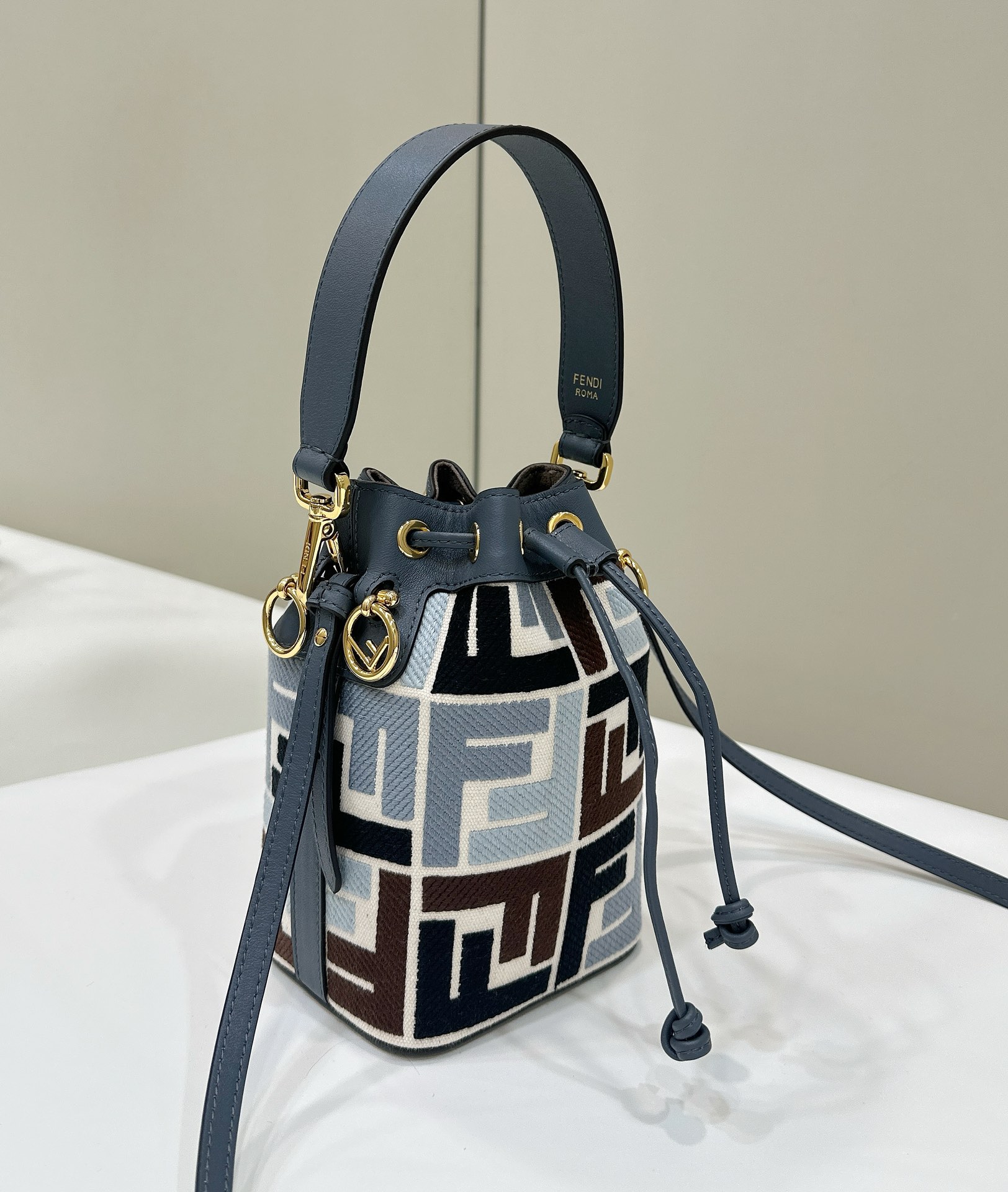 [Fendi Women