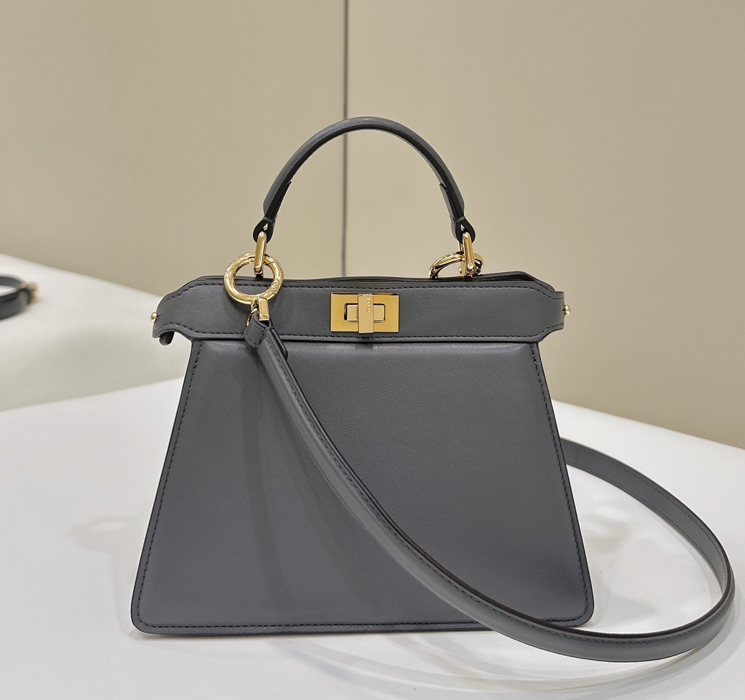 [Fendi Women