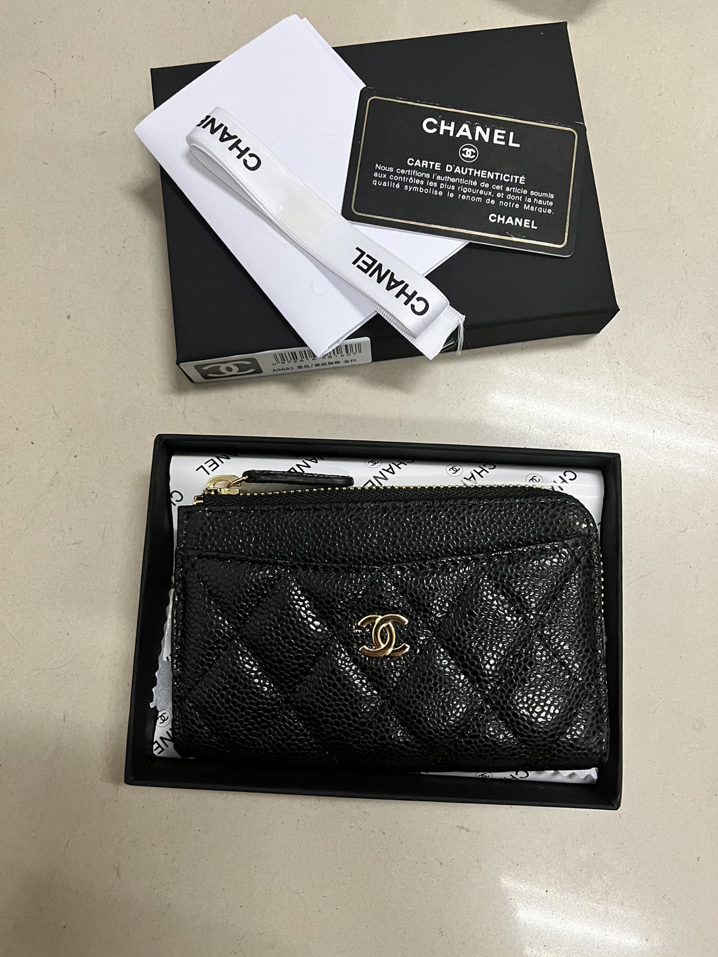 Chanel Portefeuilles Quincaillerie en or Cuir de vache