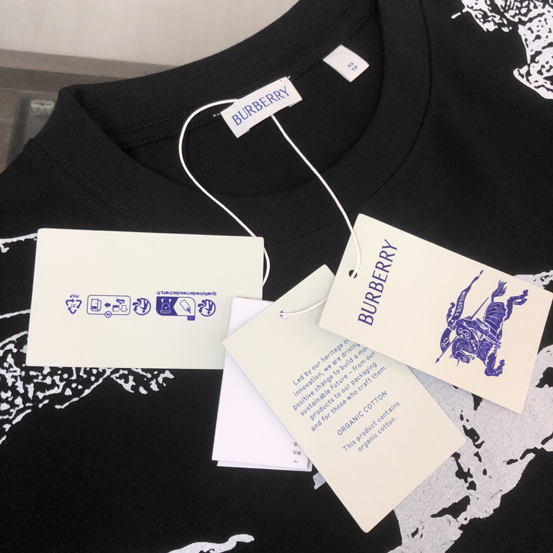 BUR*BERRY Burberry Pablo BBR 2024 T-Shirt Collection: Comfortable, Stylish, and Inspired by Battle Horses - 图片 4