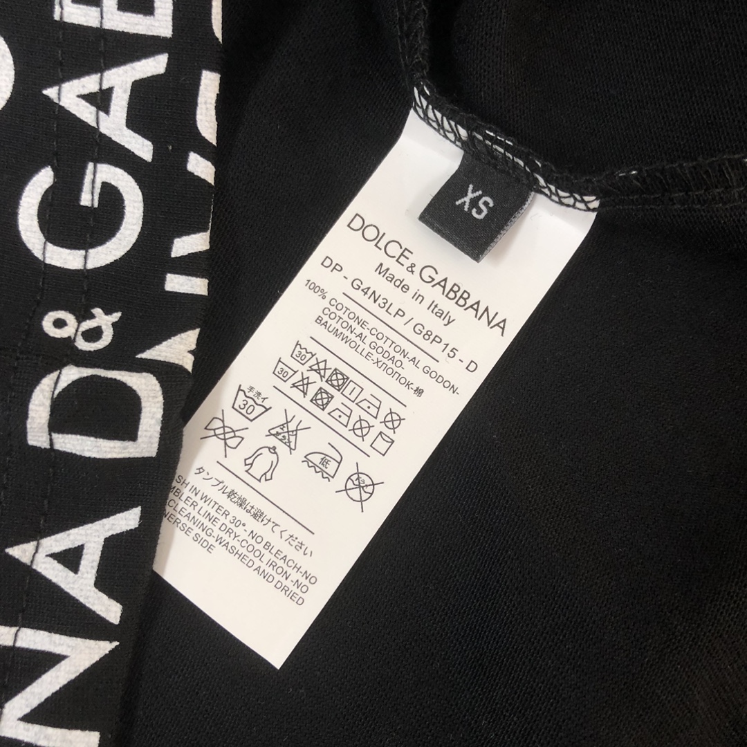 Luxury Logo T-shirt: Dolce & Gabbana 24s for High-end Comfort - 图片 8