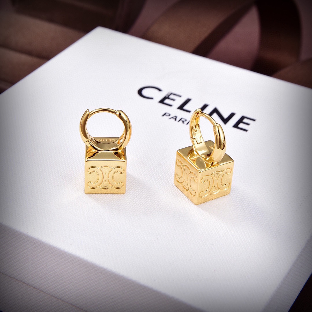 Celine Sale
 Jewelry Earring Designer High Replica
 Yellow Brass Fashion