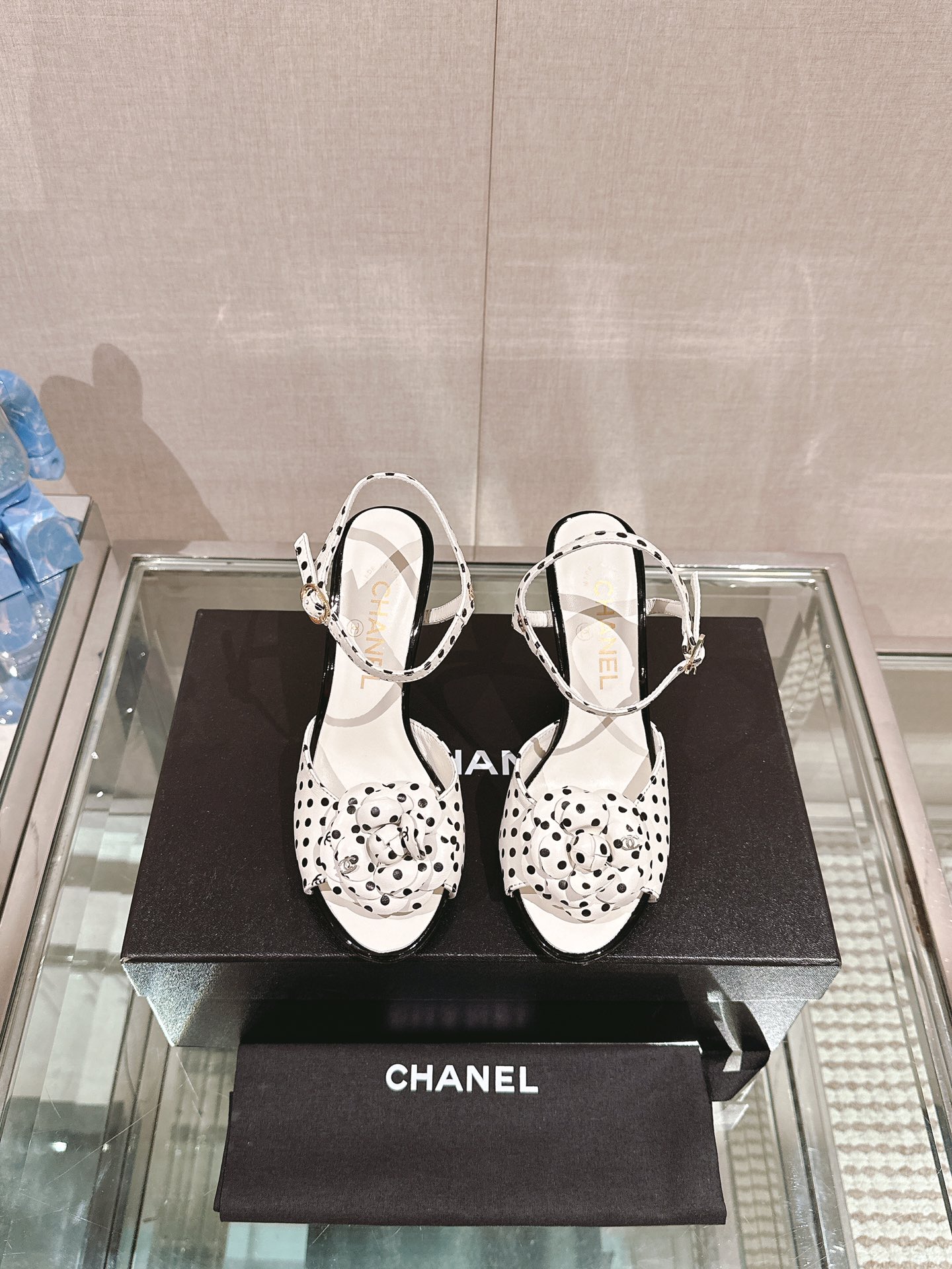 Réplique de haute qualité
 Chanel Chaussures Escarpins À Talons Hauts Sandales Couleur rose Genuine Leather Peau mouton Collection printemps – été