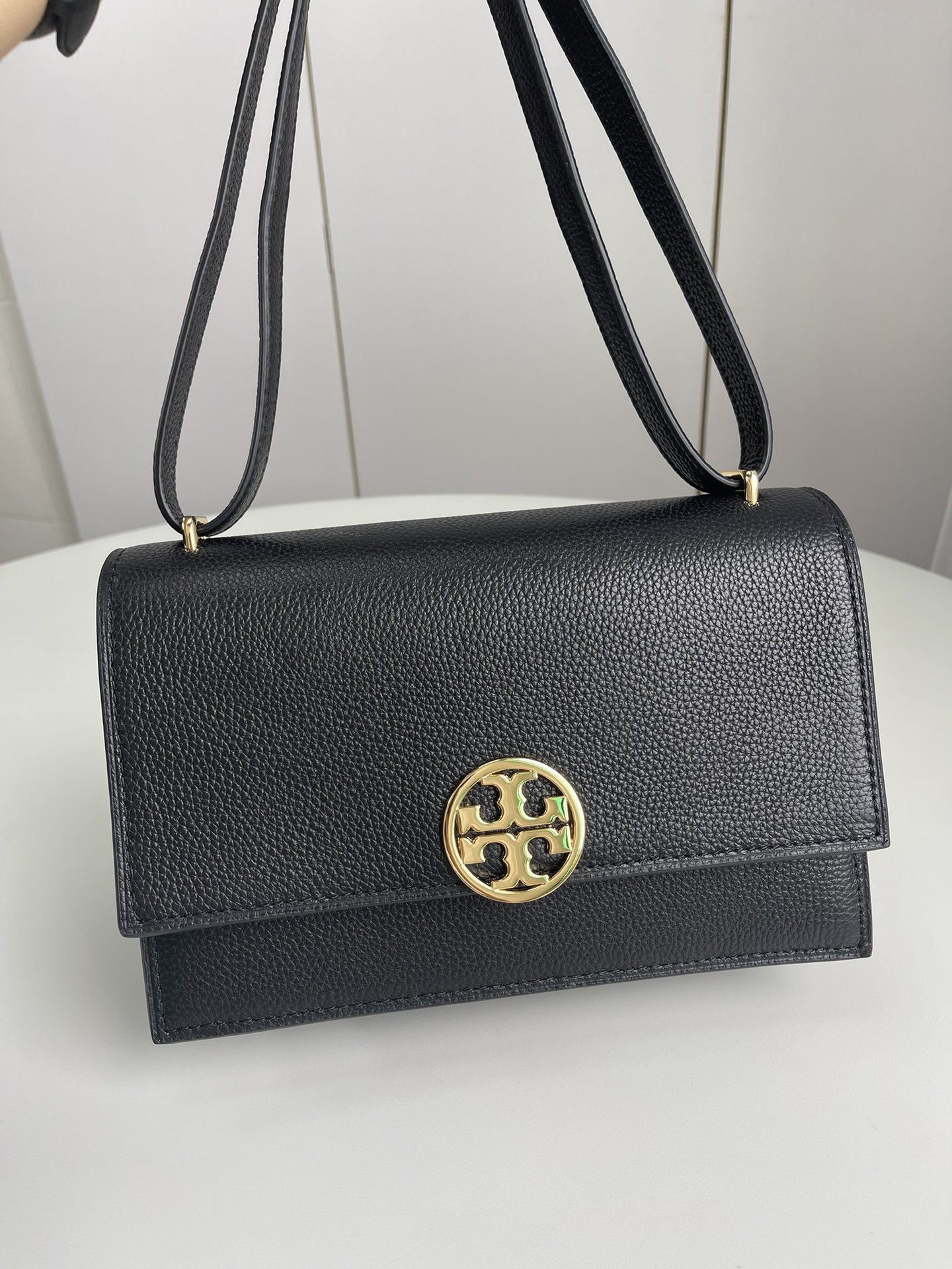 Tory Burch TB 款新版 Miller风琴包 翻盖荔枝纹牛皮单肩斜挎包 荔枝纹牛皮 皮质更耐用耐磨耐造