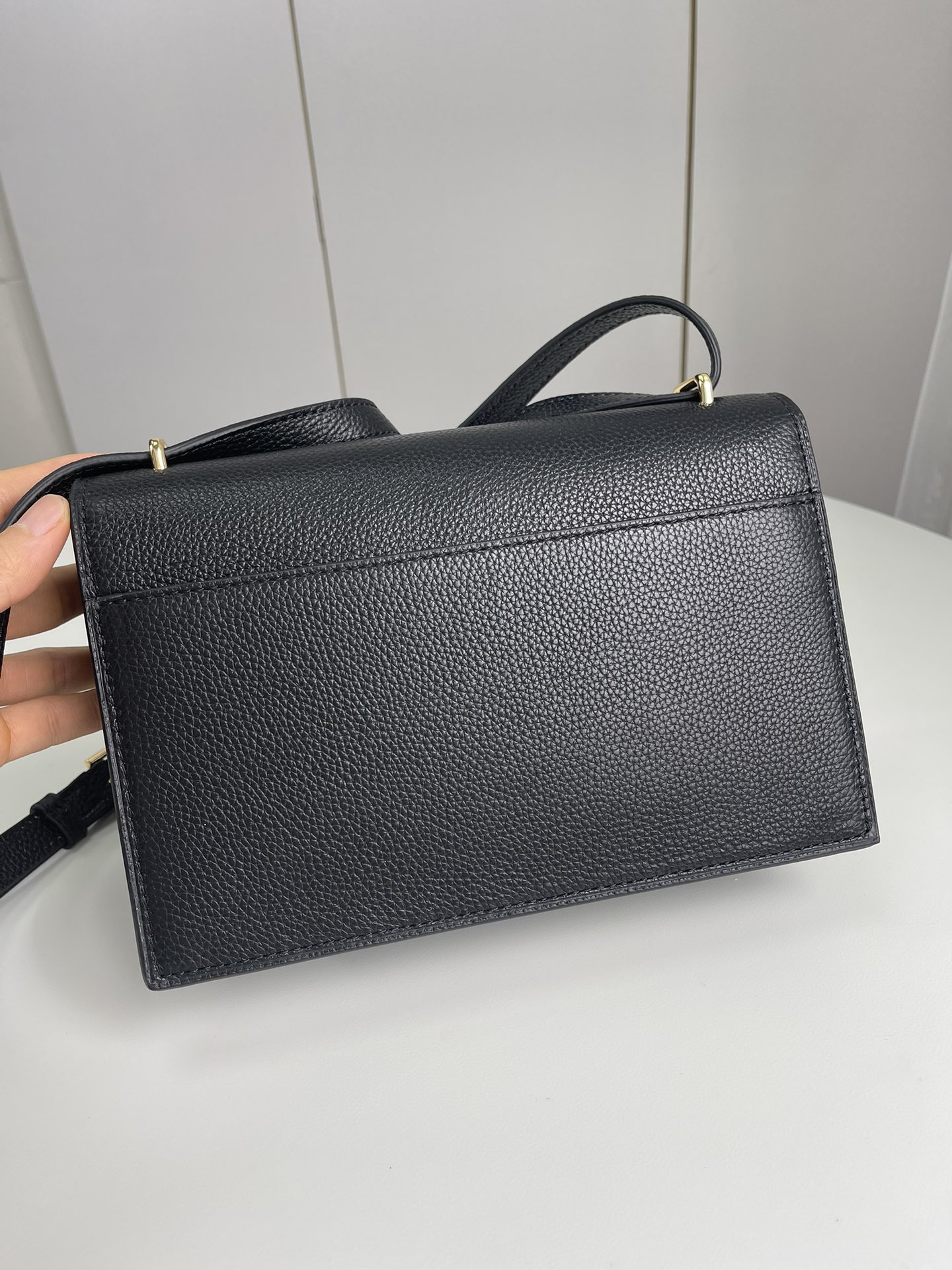 Tory Burch TB 款新版 Miller风琴包 翻盖荔枝纹牛皮单肩斜挎包 荔枝纹牛皮 皮质更耐用耐磨耐造