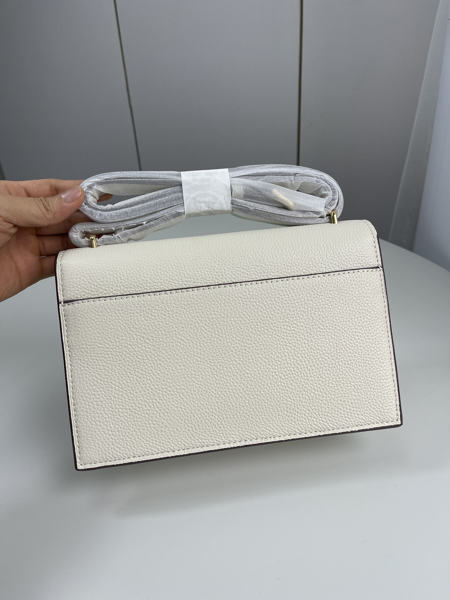Tory Burch TB 款新版 Miller风琴包 翻盖荔枝纹牛皮单肩斜挎包 荔枝纹牛皮 皮质更耐用耐磨耐造