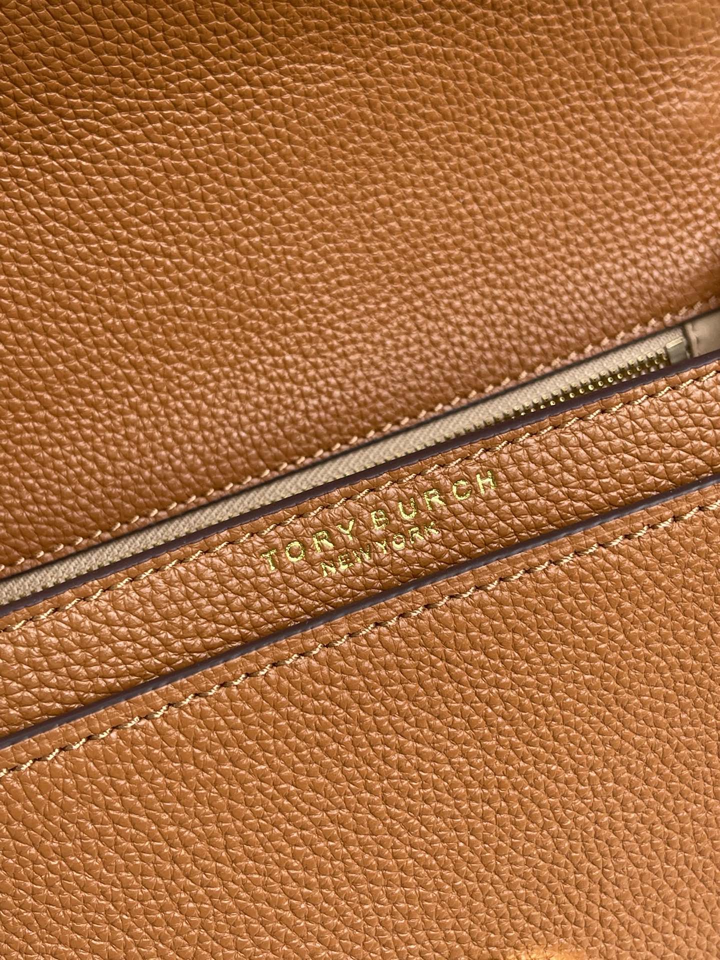 Tory Burch TB 款新版 Miller风琴包 翻盖荔枝纹牛皮单肩斜挎包 荔枝纹牛皮 皮质更耐用耐磨耐造