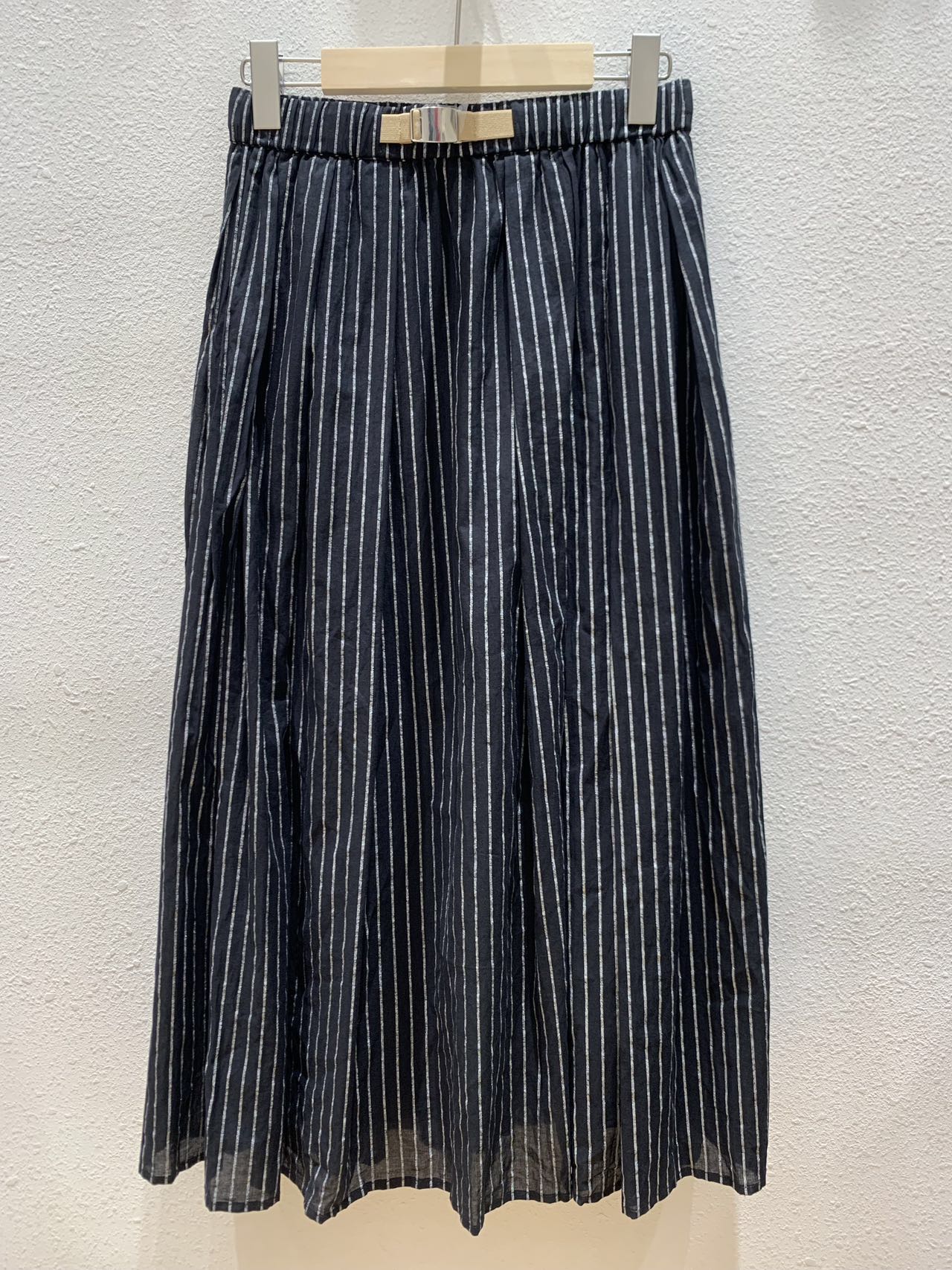 BC条纹百褶半裙，一色SM乚码。