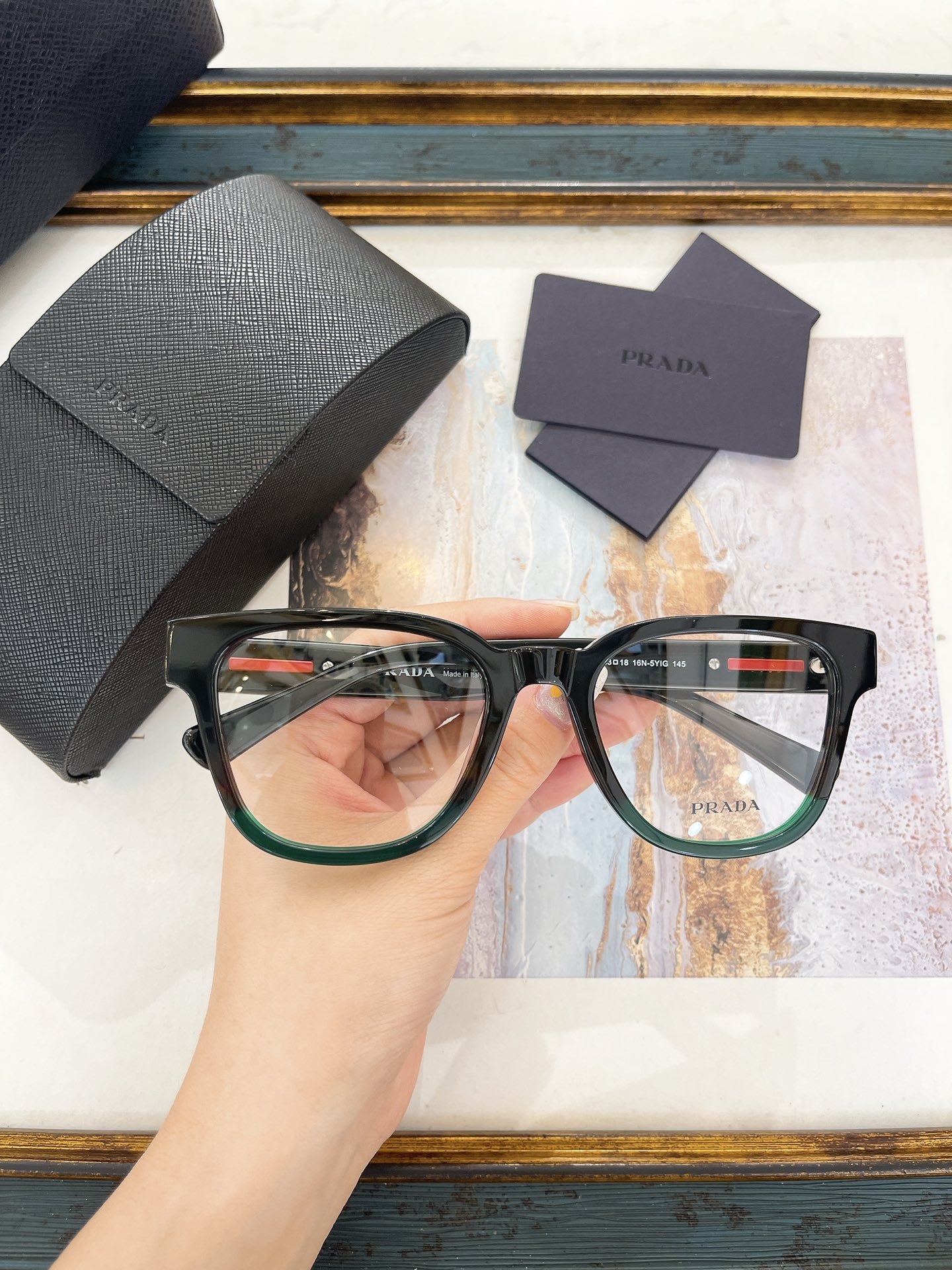 Prada 普拉达眼镜框