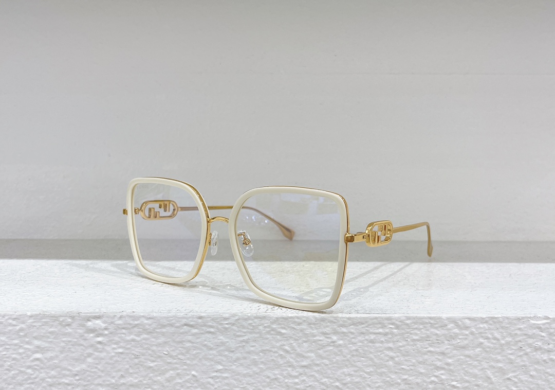 Fendi 芬迪墨镜
