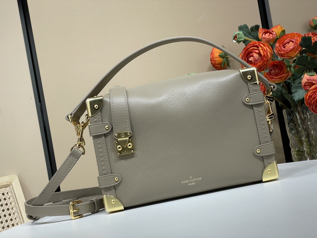 Louis Vuitton Official 24 new products on sale for the first time