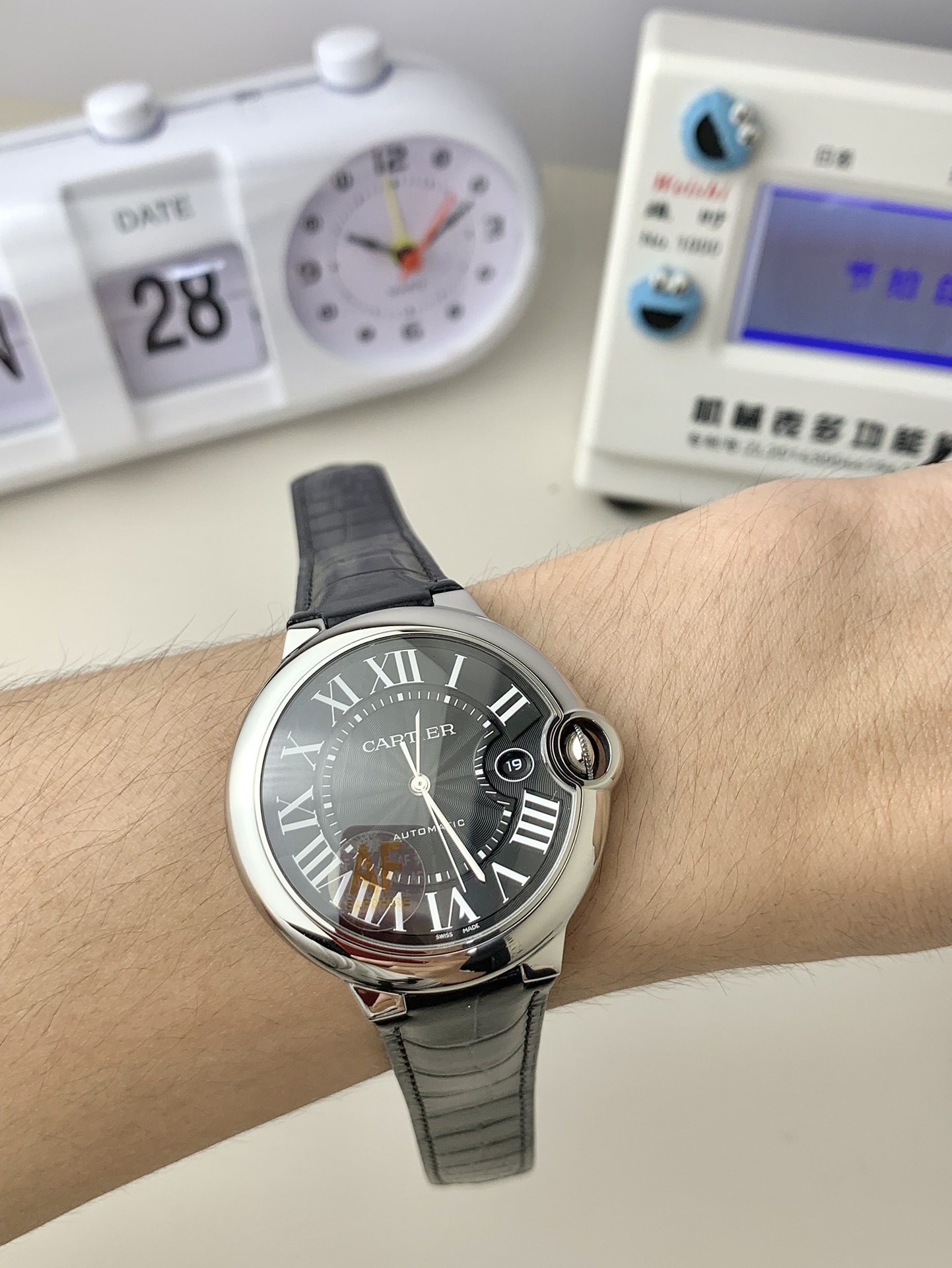 Cartier 卡地亚蓝气球黑盘 42mm