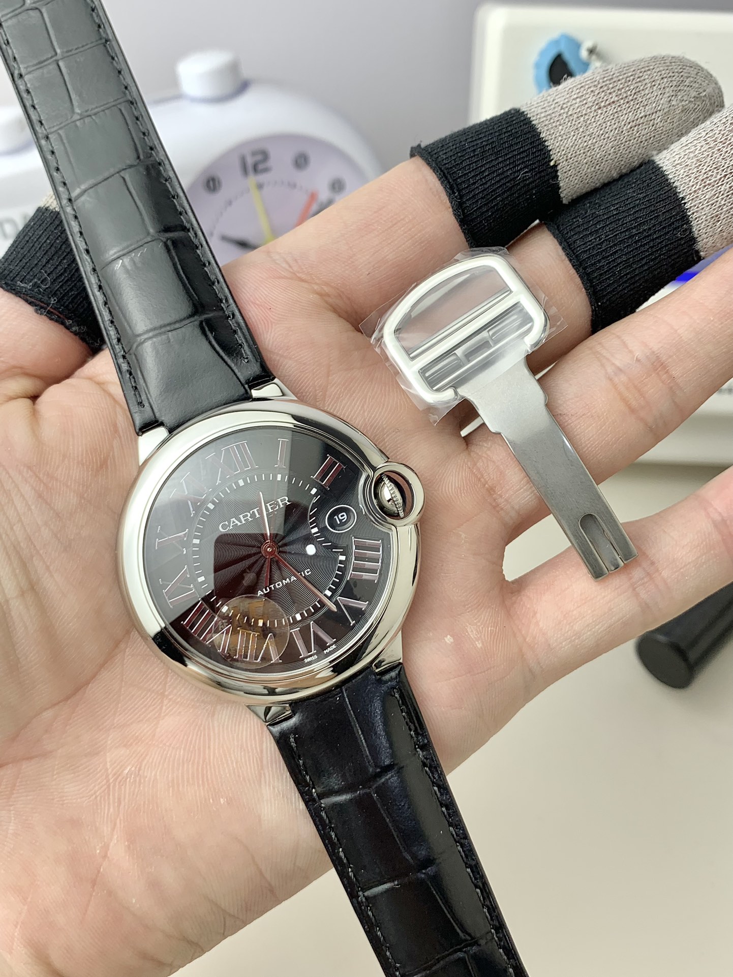 Cartier 卡地亚蓝气球黑盘 42mm