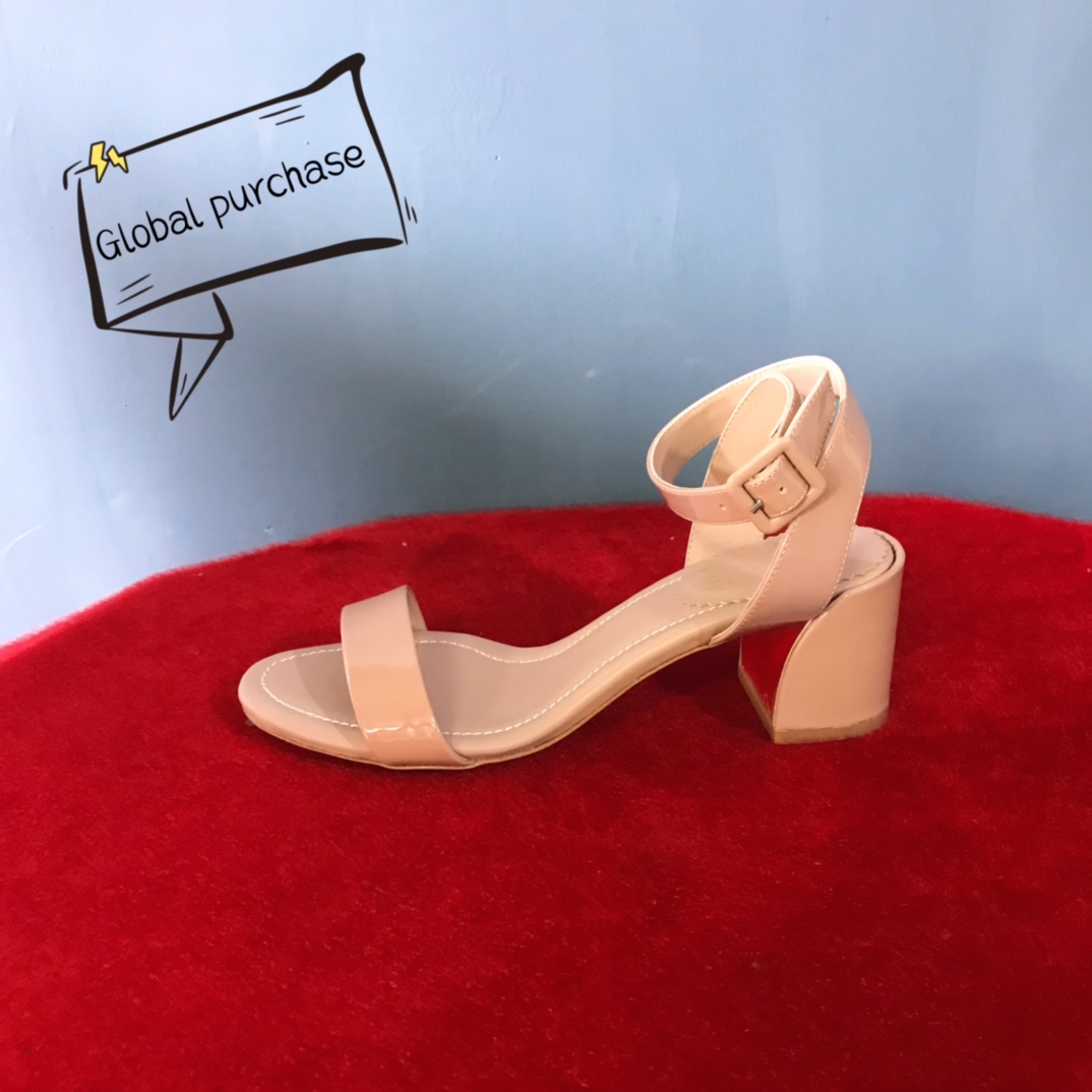 NO:100098,High-end custom spring and summer sandals new series!  H5.5Cm, size 34-42.35 40 41 42. Genuine leather large sole, customized version, no return or exchange L44-001. Nude color seven leather, nude sheepskin footbed, standard European code Reference:L44-001 Color:nude/nude Material:patent Lining:goat leather Heel height:5.5Cm Sole:leather sole Size:EU 34-42 (US 4-11):,,christian louboutin,sandals,sheepskin,Leather soles19860909高端订制 春夏凉鞋新款系列！ H5.5Cm,尺码34-42码.35码40码41码42码,真皮大底,订制款,不退不换L44-001.裸色柒皮,裸色羊皮垫脚, 标准欧码 Reference:L44-001 Color:nude/nude Material:patent Lining:goat leather Heel heigh:5.5Cm Sole:leather sole Size:EU 34－42（US 4一11) :,,christian louboutin,sandals,sheepskin,Leather soles,Women's Shoes