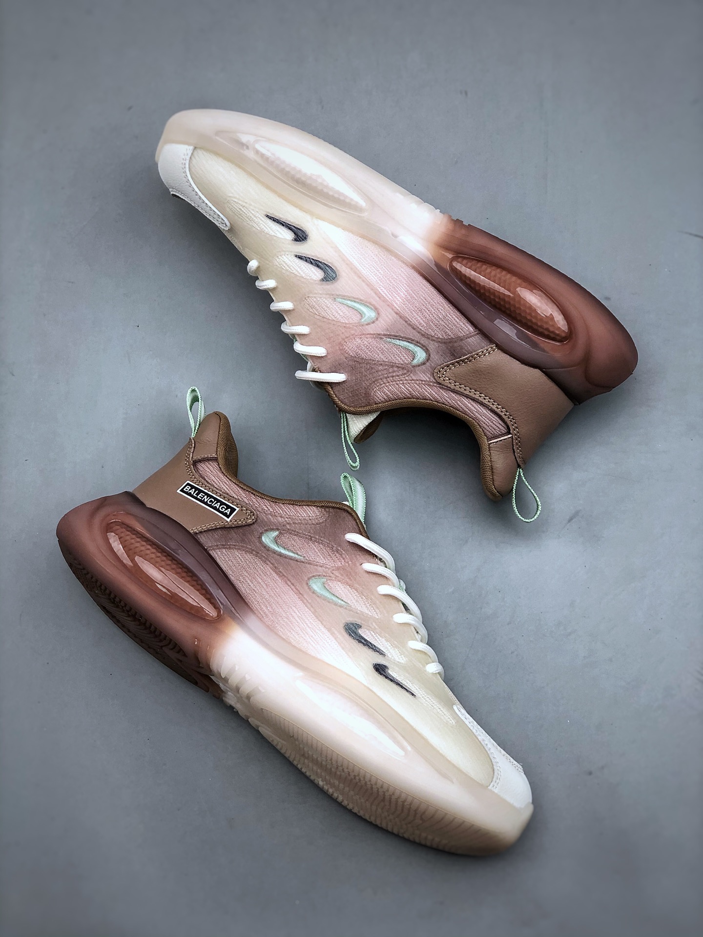 Balenciaga SS23 Sneaker Collection – Low-Top Trendy & Versatile Casual - Shoe 9