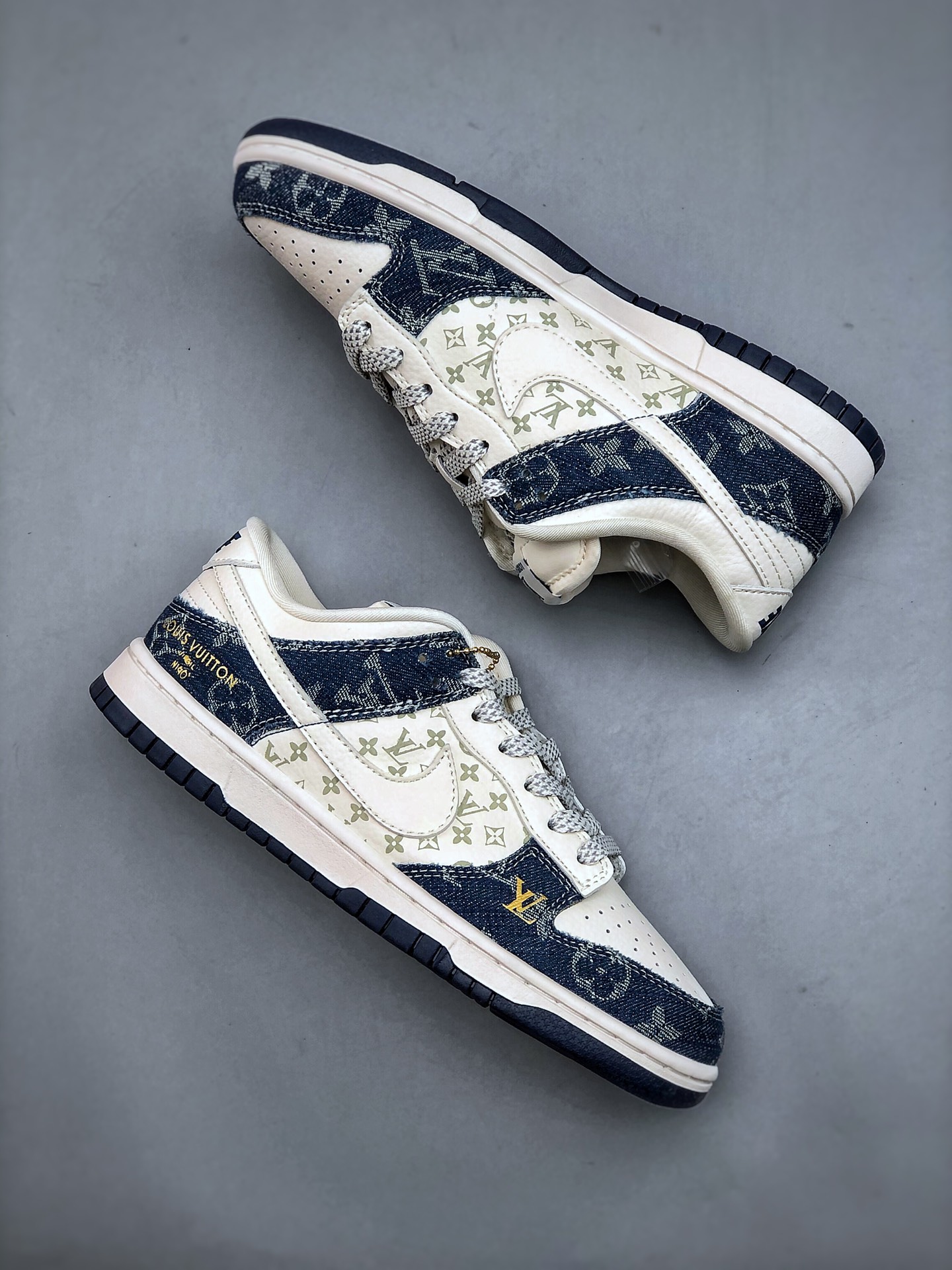 路易威登Louis Vuitton x Nike SB Dunk Low"Beige/Blue/LV 9