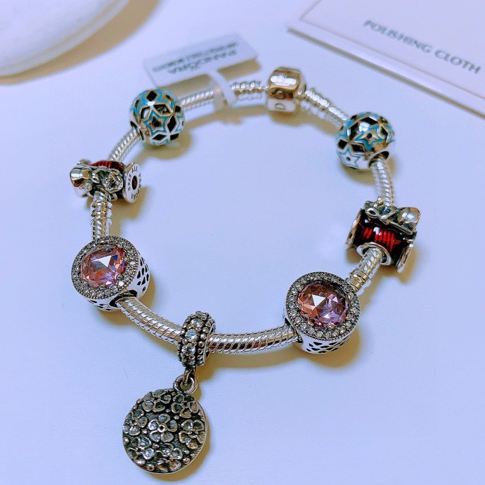 Mode replica
 Pandora Sieraden Armbanden Met diamanten gezet
