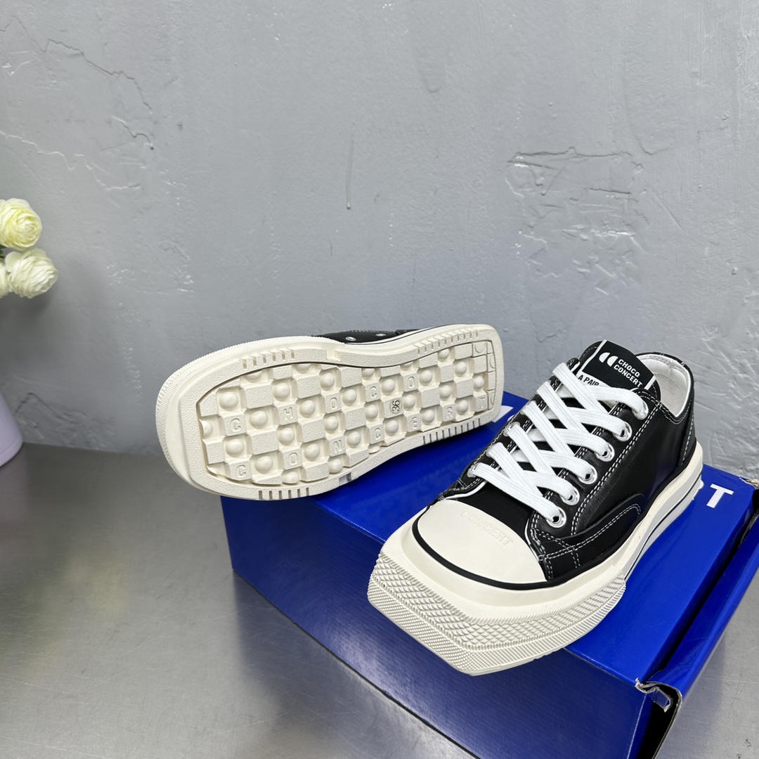 “Customized Cow Skin Shoes: Popular One-Size-Fits-All Red Collection for 2024” - 图片 3