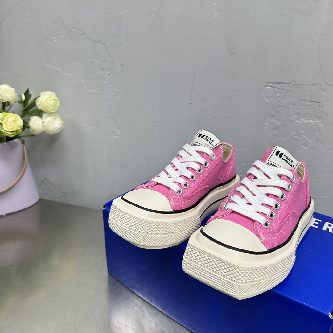 Top Edition Cloth Coats: Chococoncert 2024 Red Bang Recreation Series Highlights.