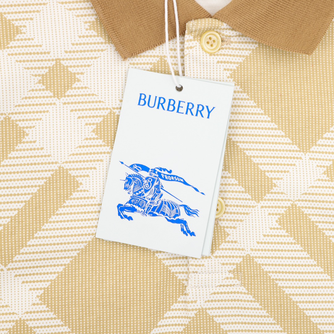 Burberry/巴宝莉 格纹短袖polo衫 选用棉质珠地网眼布打造