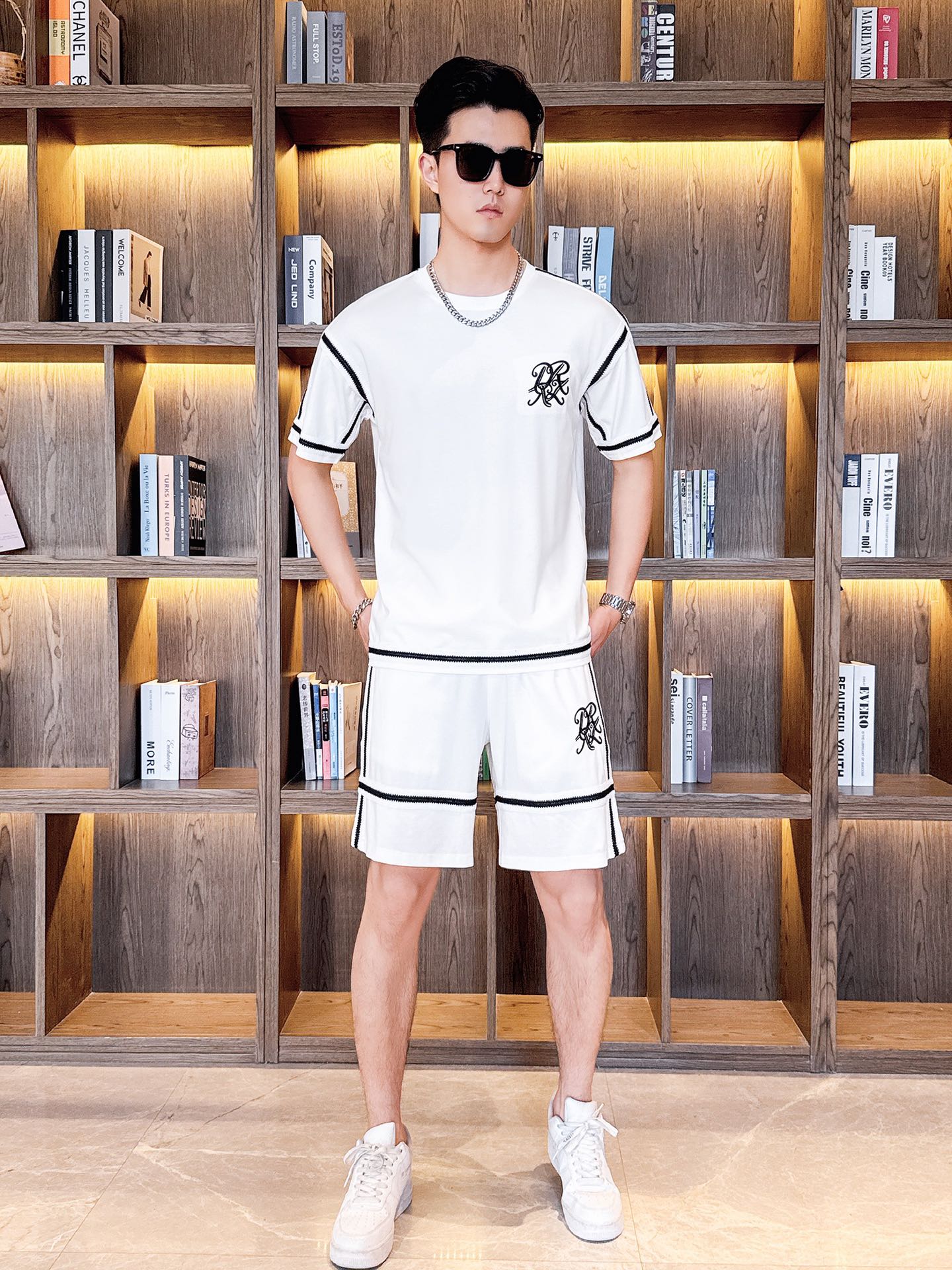 Dior Clothing Shorts T-Shirt Two Piece Outfits & Matching Sets Men Summer Collection Fashion Short Sleeve