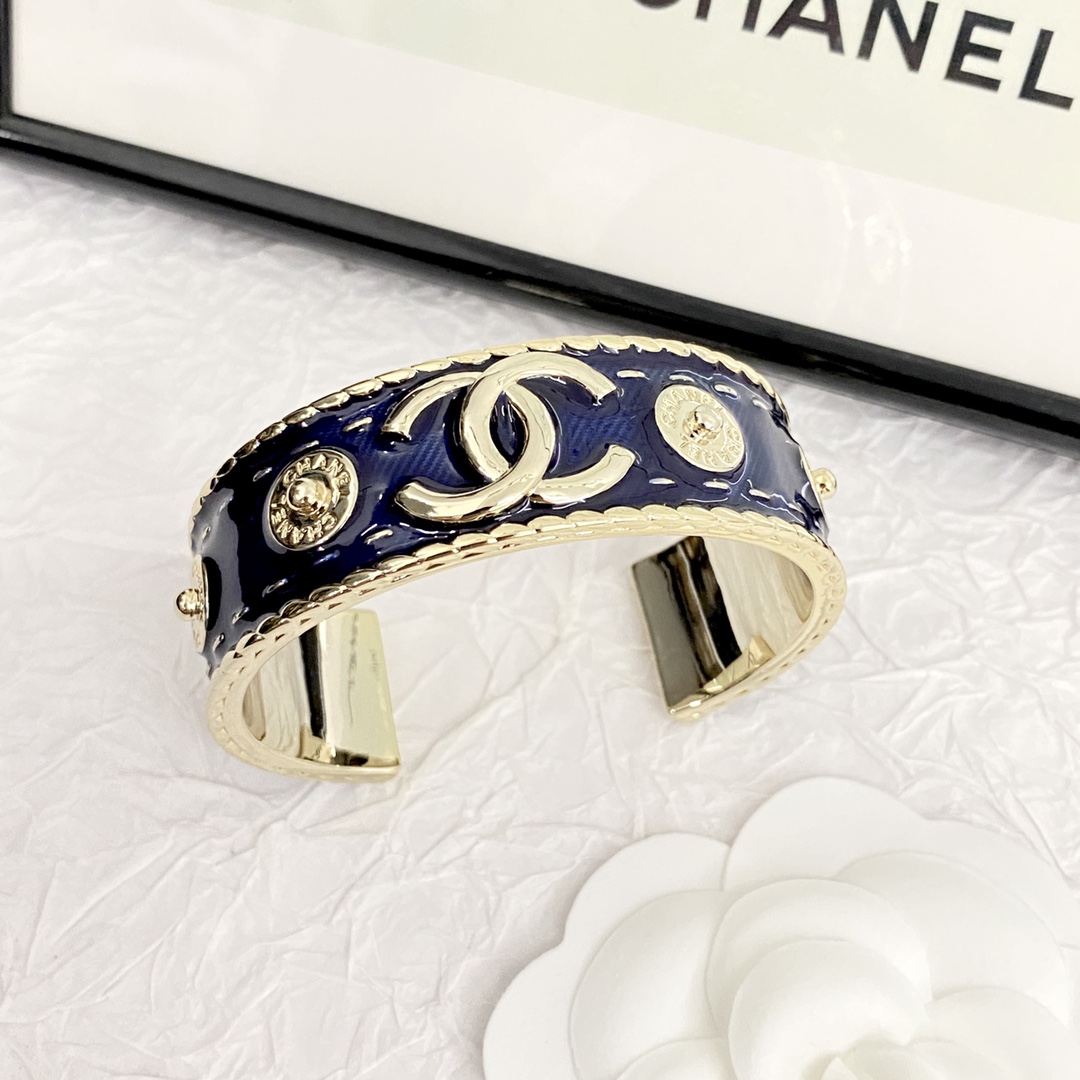 Chanel Haute Couture Haute Couture Fine Jewelry Necklace Bracelet Ring 5