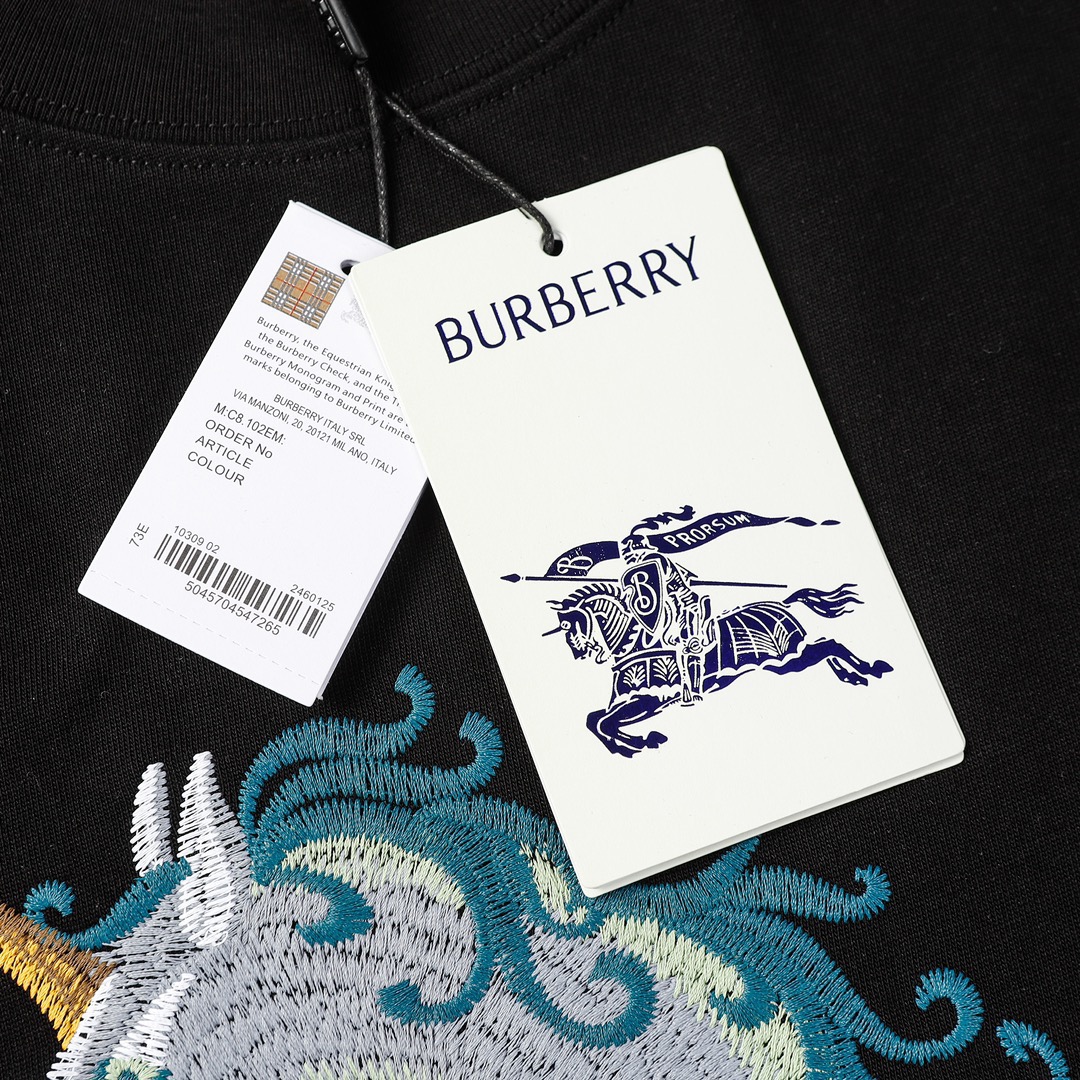 巴宝莉/Burberry 夏季 天马高密度刺绣工艺圆领短袖T恤