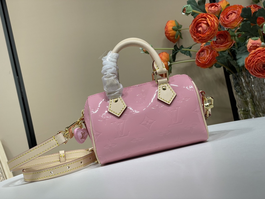 Louis Vuitton 24 new products debut LV [Nano Speedy handbag] m81879 pink (patent cowhide)