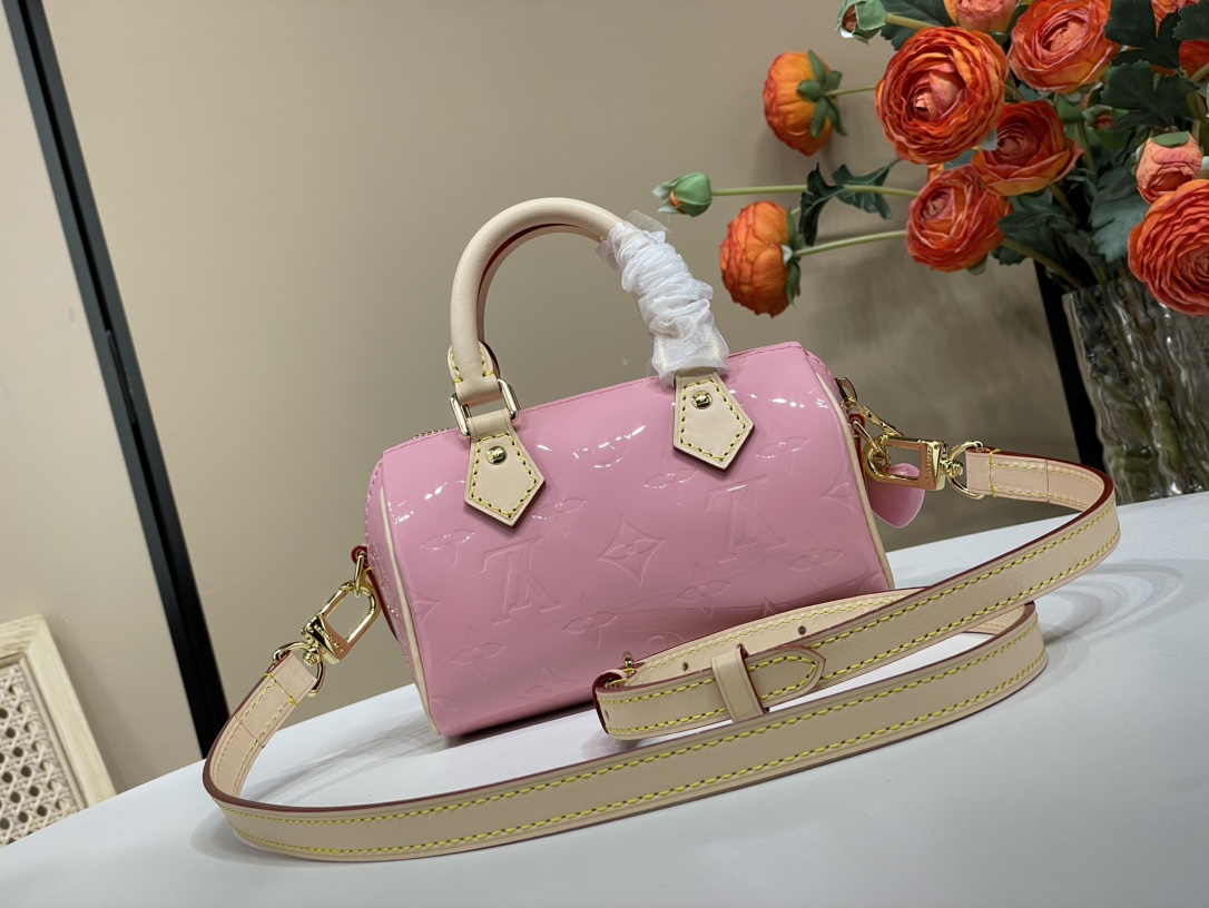Louis Vuitton 24 new products debut LV [Nano Speedy handbag] m81879 pink (patent cowhide)
