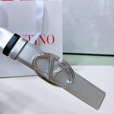 (顶级质量) VALENTINO GARAVANI VLOGO SIGNATURE 可双面佩戴水钻 亮面小牛皮腰带 -V (顶级质量) VALENTINO GARAVANI VLOGO SIGNATURE 可双面佩戴水钻 亮面小牛皮腰带 -V