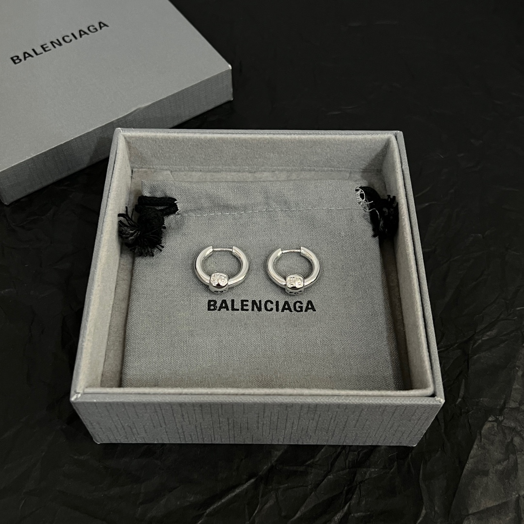 Balenciaga Jewelry Earring Online Shop
 Vintage
