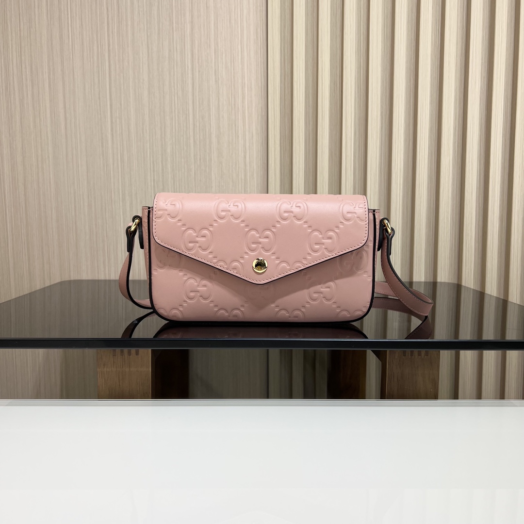 Gucci [Full set of packaging] [New product] GG super mini crossbody messenger bag 772794, made of imported original leather 2113.53cm,