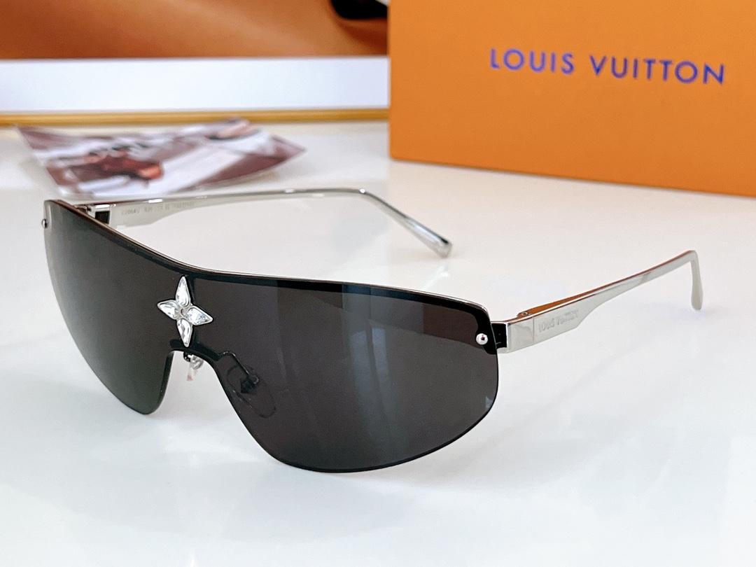 LOUISVUITTO*MODELZ2064USIZE142口140