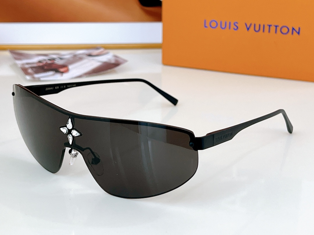 LOUISVUITTO*MODELZ2064USIZE142口140