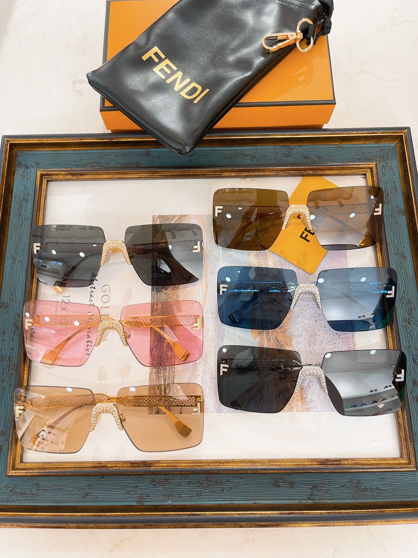 Fendi 芬迪墨镜