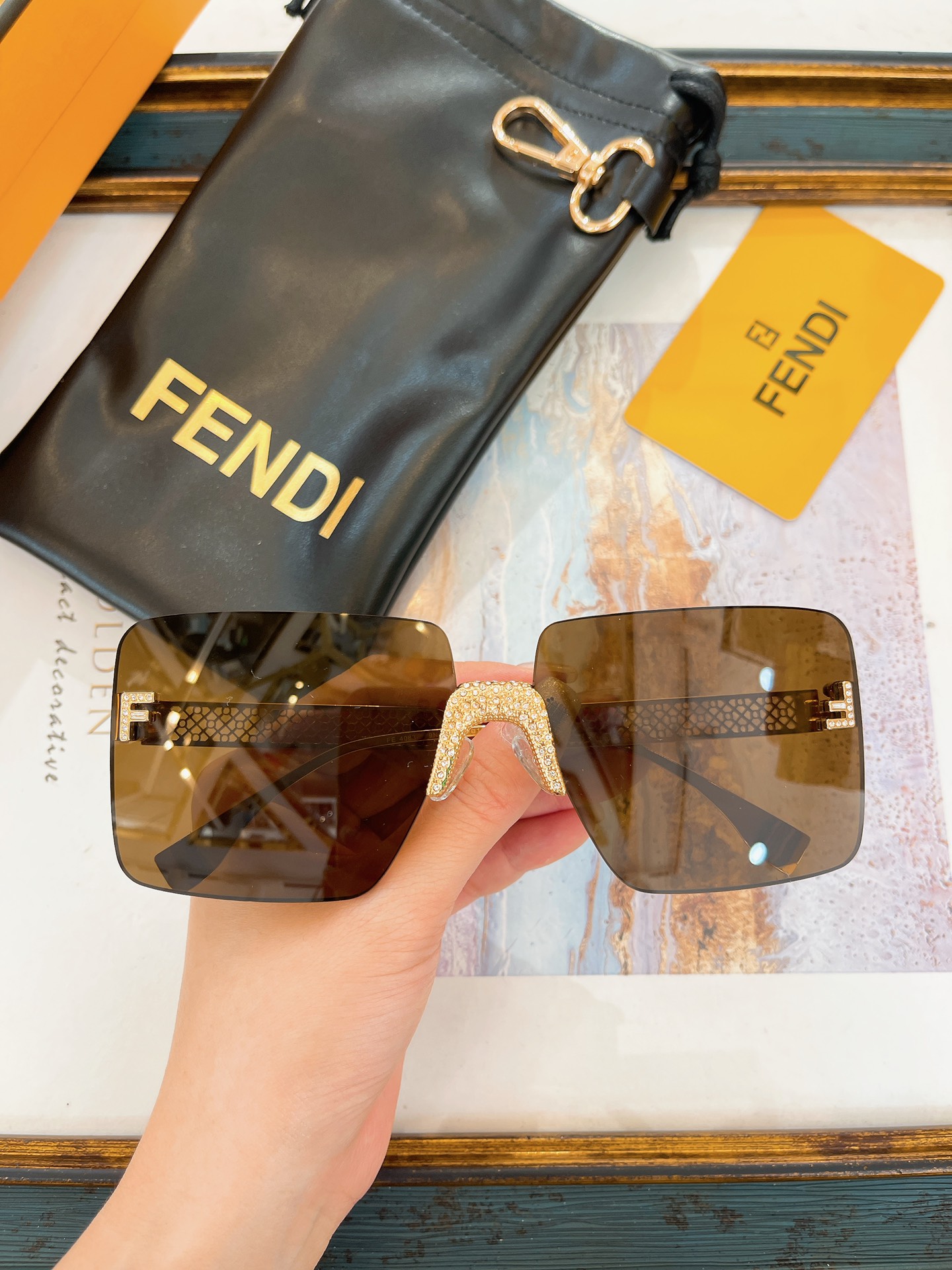 Fendi 芬迪墨镜